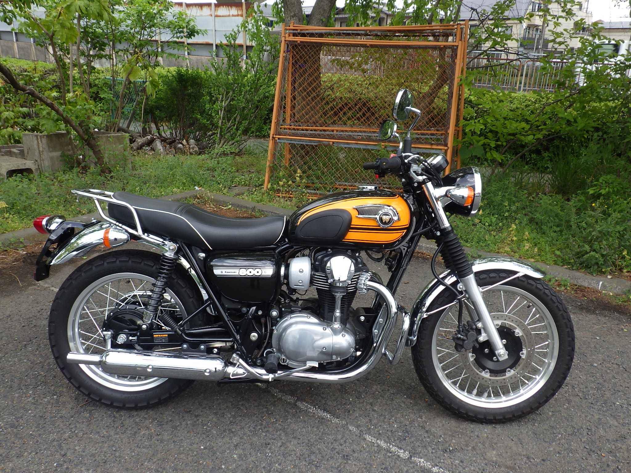 カワサキ W800 Ej800a 買取 バイクワンブログ バイク買取専門店バイクワンのバイクワンブログでは お客様から買取させて頂いたバイク買取実績やバイク買取強化車種 今月のバイクワンパズルなどをご紹介いたします