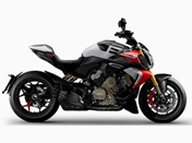 DUCATI Diavel V4RS