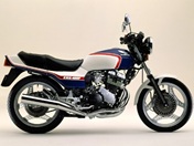 ホンダ CBX400F